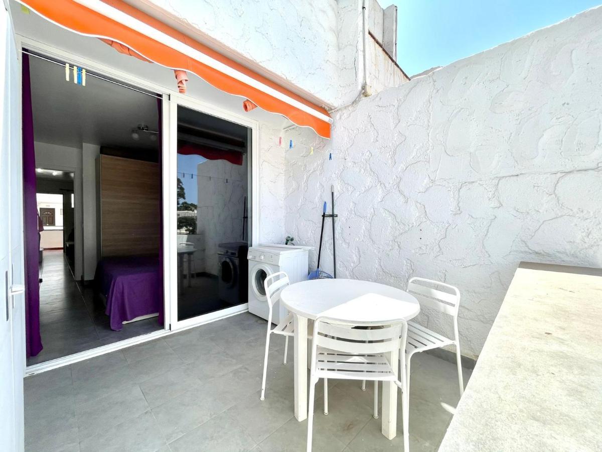 Cozy Apartment With Wifi,Pool, Near The Beach In Tenerife Sur Costa del Silencio Exterior foto