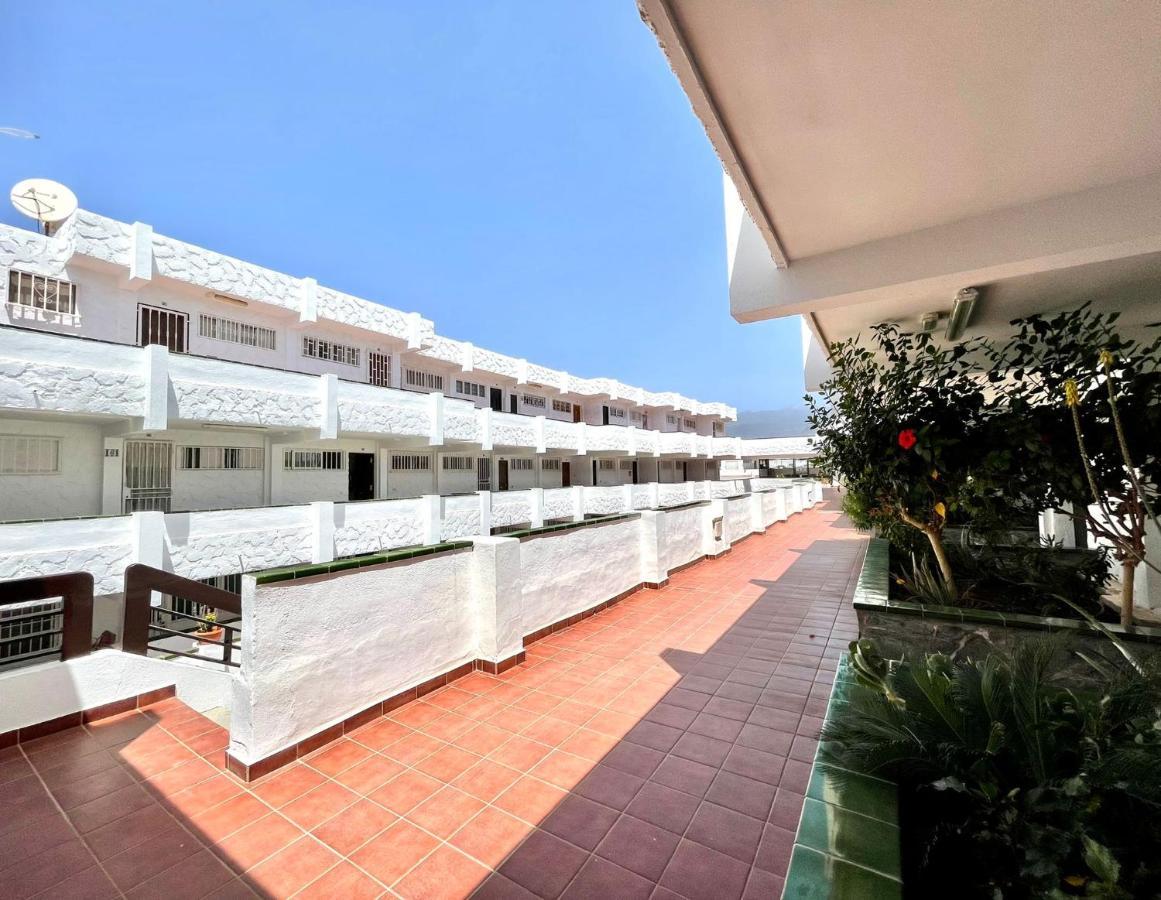 Cozy Apartment With Wifi,Pool, Near The Beach In Tenerife Sur Costa del Silencio Exterior foto