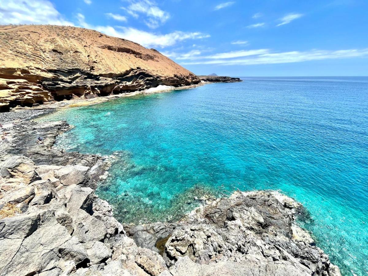 Cozy Apartment With Wifi,Pool, Near The Beach In Tenerife Sur Costa del Silencio Exterior foto