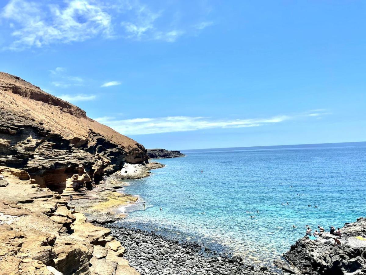 Cozy Apartment With Wifi,Pool, Near The Beach In Tenerife Sur Costa del Silencio Exterior foto